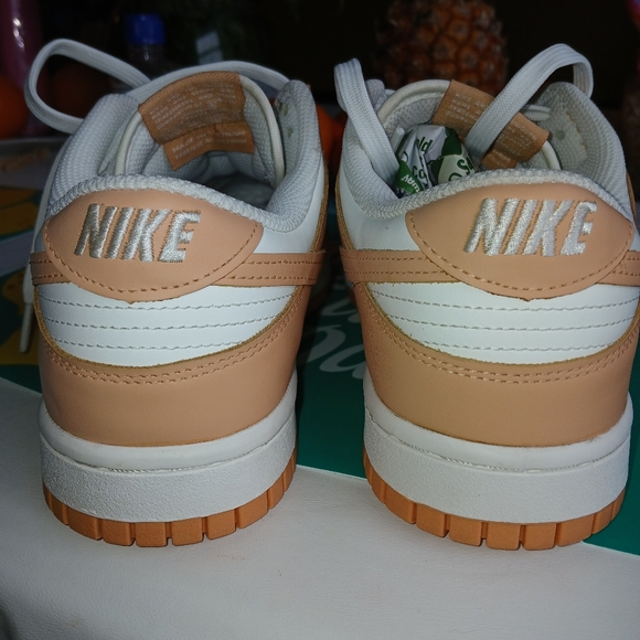 Shoes - Picture 6 of 8